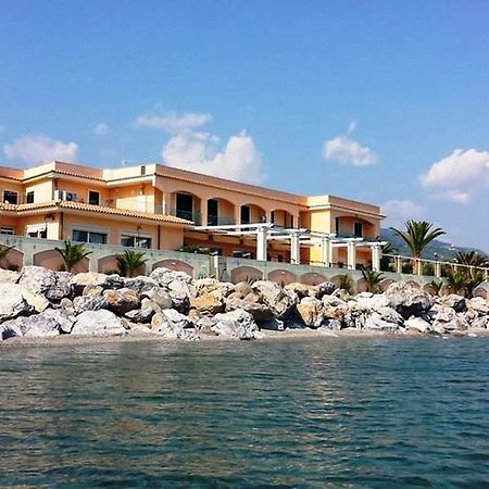 Hotel Ristorante La Lampara Gizzeria Buitenkant foto