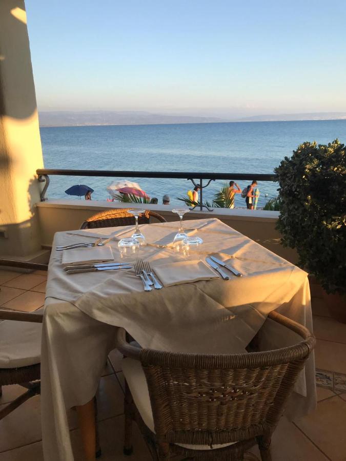 Hotel Ristorante La Lampara Gizzeria Buitenkant foto