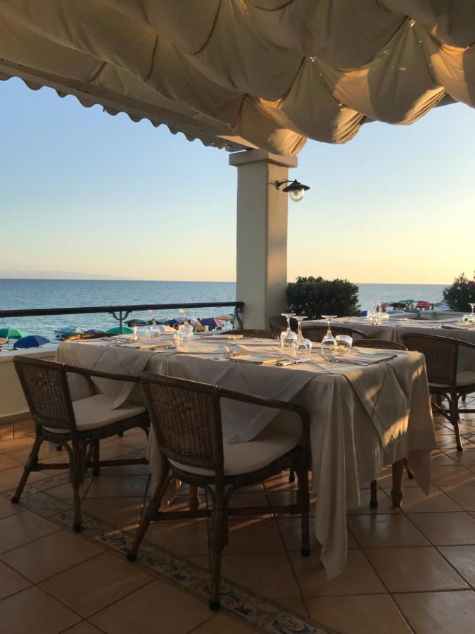 Hotel Ristorante La Lampara Gizzeria Buitenkant foto